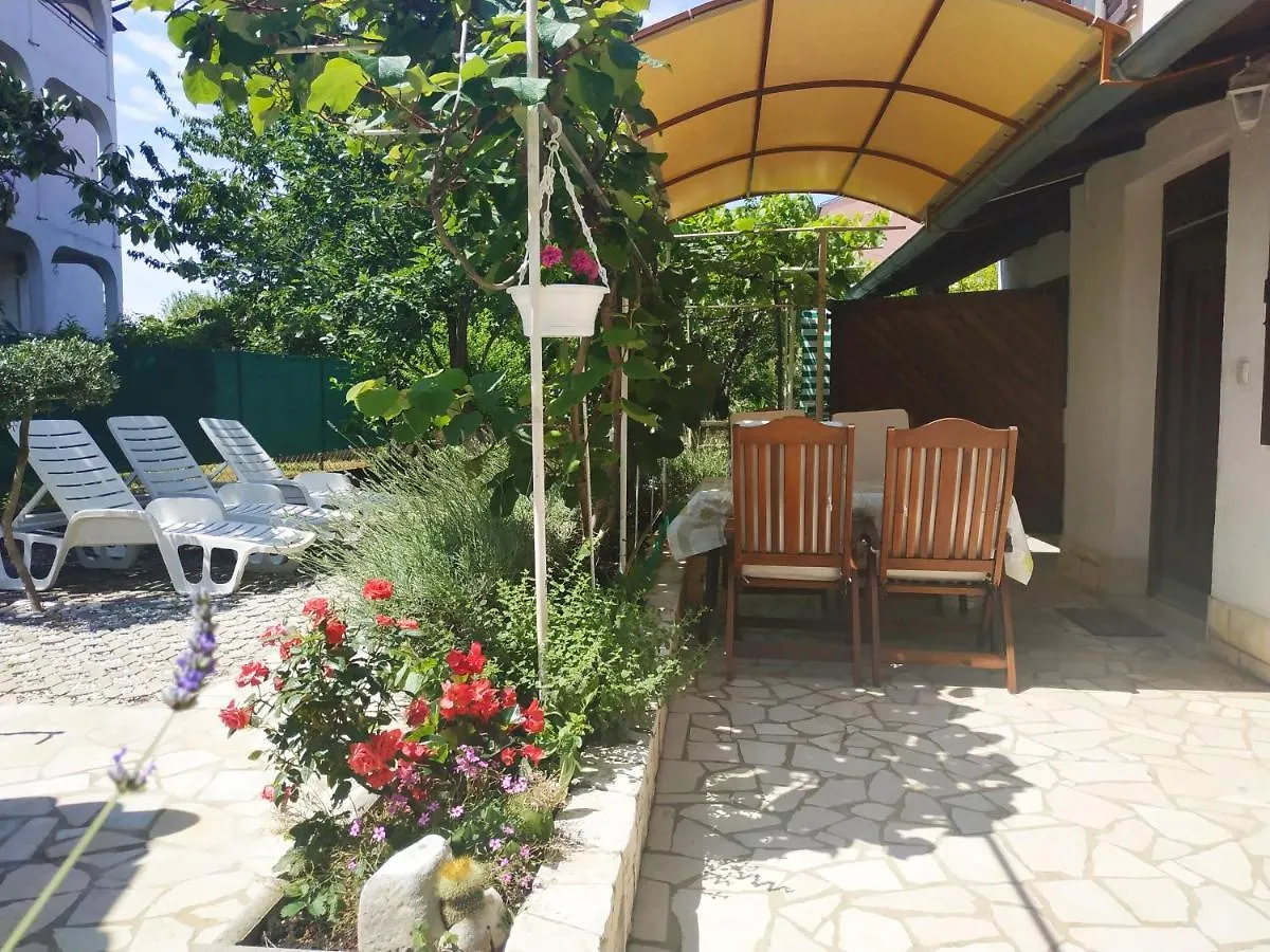 Apartmani Nadija Rovinj Lägenhet