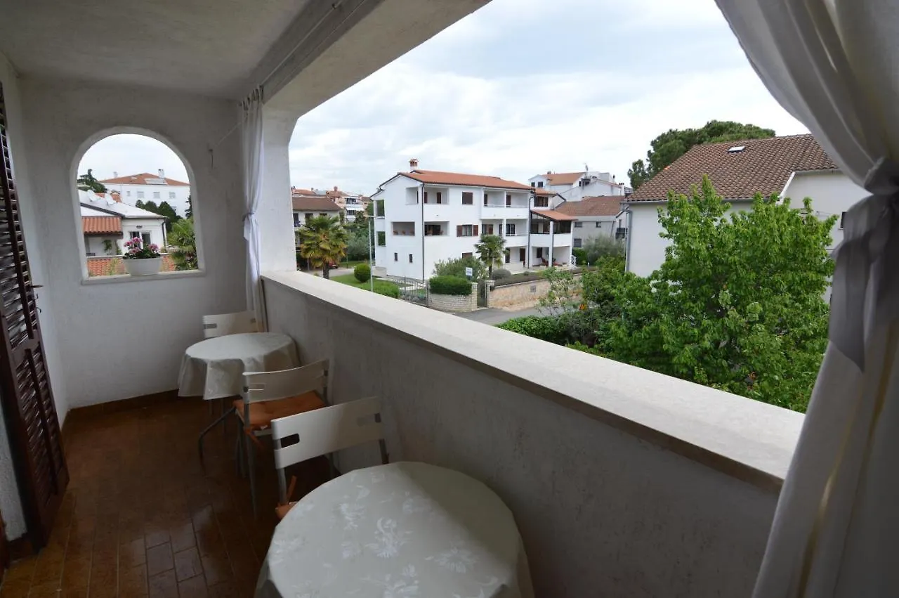 Apartmani Nadija Rovinj Lägenhet